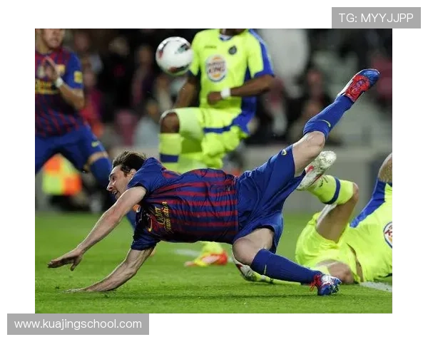 足球明星遭遇搞笑犯规瞬间集锦让你捧腹大笑的精彩时刻